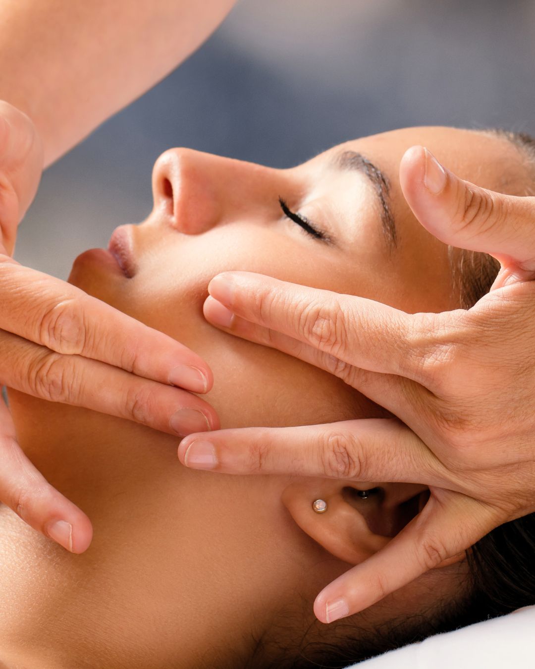Signature Korean face sculpting for facial contouring, asymmetry correction and sharper jawline in KL